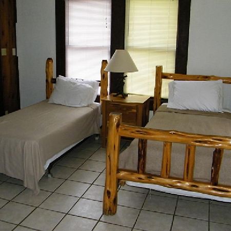 River Front Motel Bandera Esterno foto